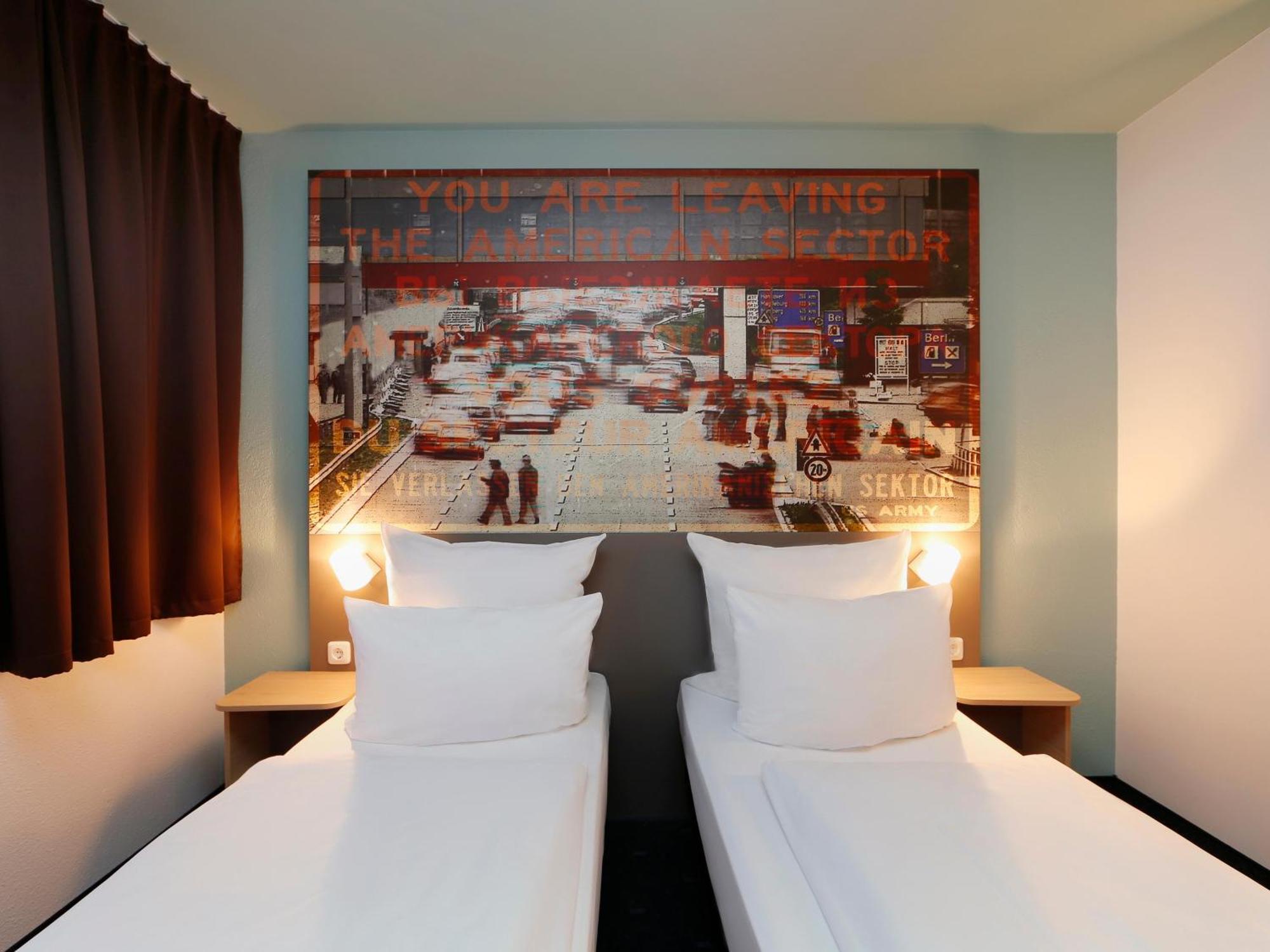 B&B Hotel Berlin-Dreilinden Kleinmachnow Bagian luar foto