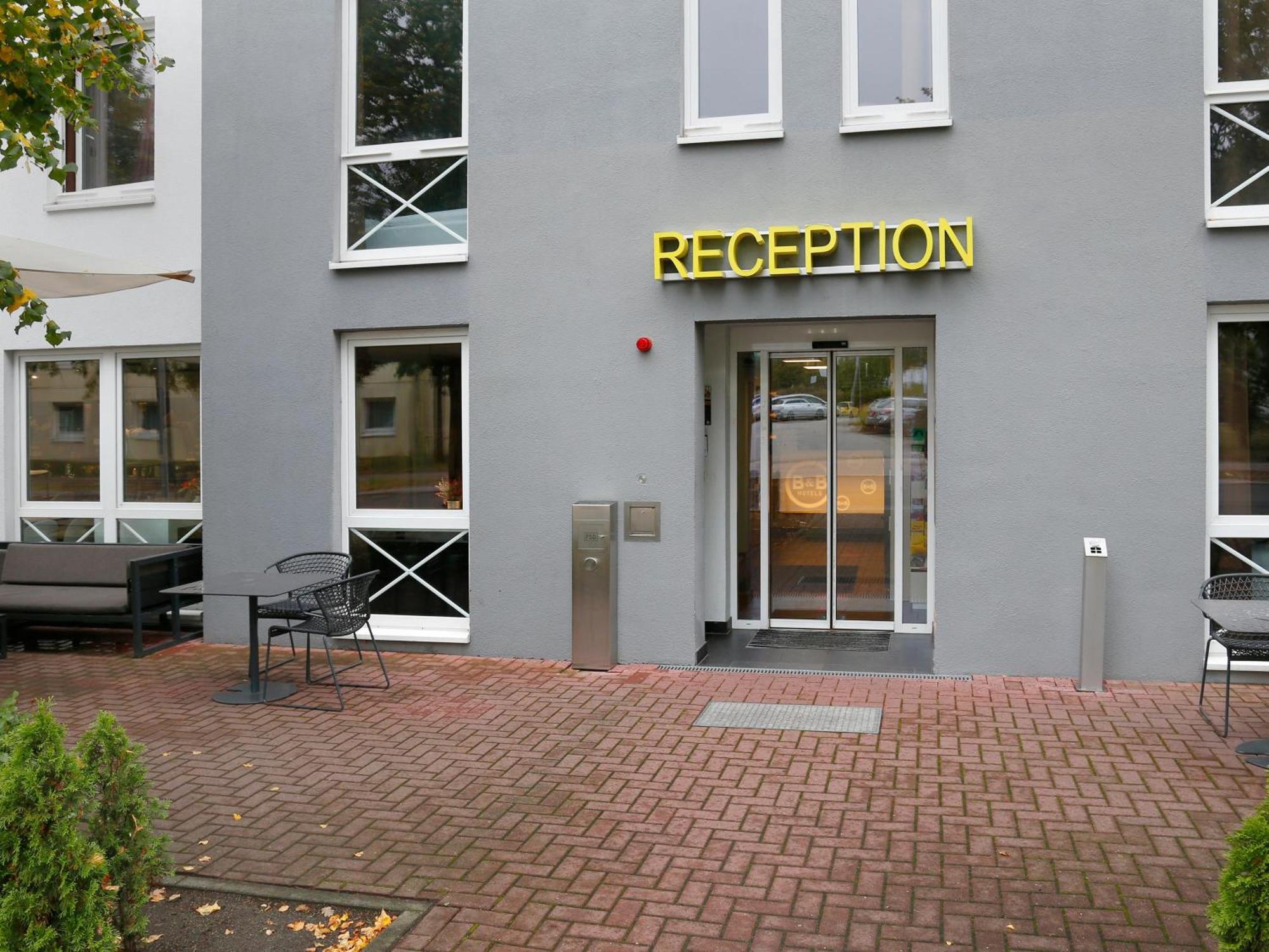 B&B Hotel Berlin-Dreilinden Kleinmachnow Bagian luar foto