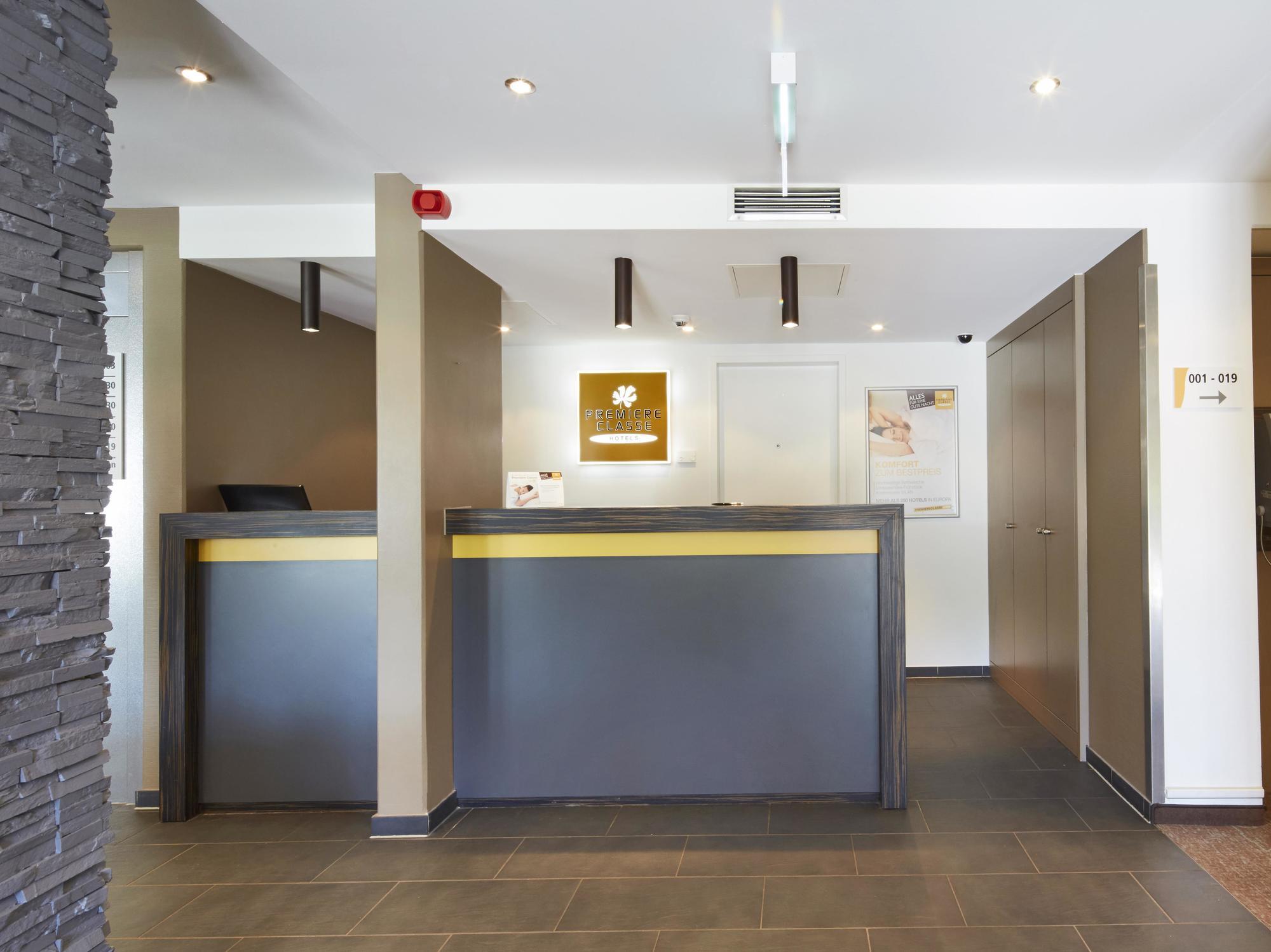 B&B Hotel Berlin-Dreilinden Kleinmachnow Bagian luar foto